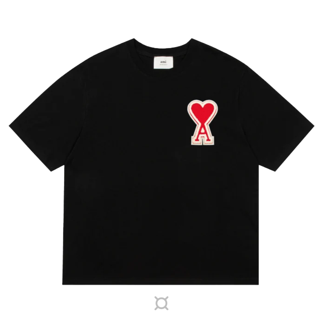VAULT - AMI patched heart t-shirt (black)